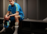 险胜首场状态出色，皇家马德里观众沸腾！，德约科维奇重返赛场赛场气氛高涨